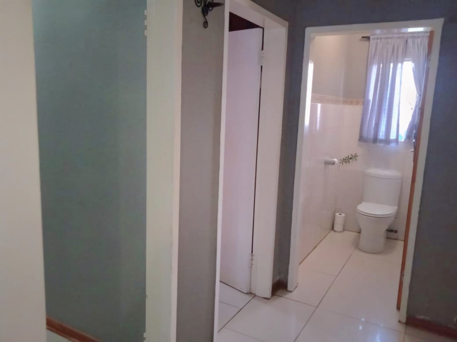 4 Bedroom Property for Sale in Gardeniapark Free State